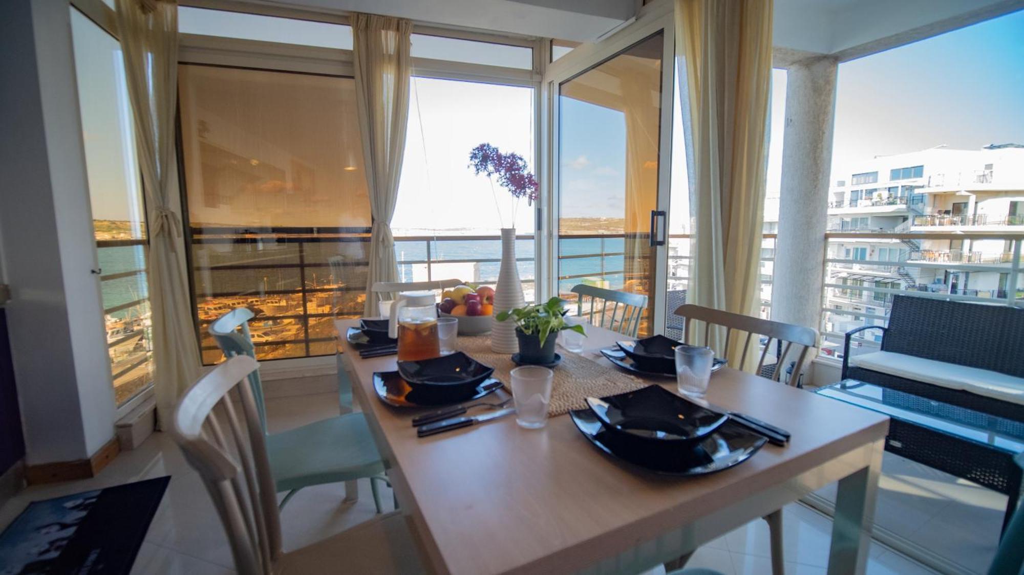 Mellieha Bay 3 Bedroom Apartment "Coastal Comfort" Buitenkant foto
