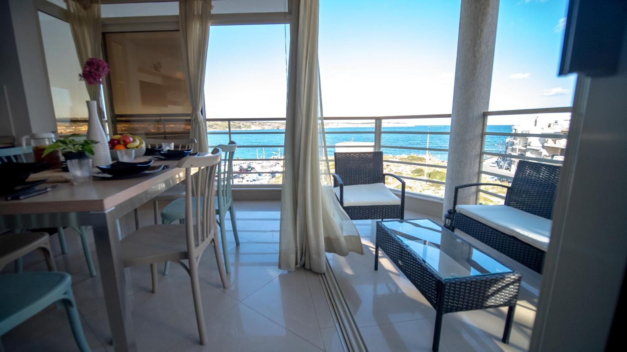 Mellieha Bay 3 Bedroom Apartment "Coastal Comfort" Buitenkant foto